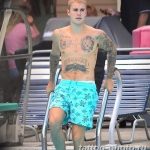 Фото Тату Джастина Бибера 26.10.2018 №003 - photo Justin Bieber tattoo - tattoo-photo.ru