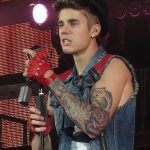 Фото Тату Джастина Бибера 26.10.2018 №044 - photo Justin Bieber tattoo - tattoo-photo.ru
