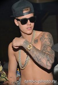 Фото Тату Джастина Бибера 26.10.2018 №072 - photo Justin Bieber tattoo - tattoo-photo.ru