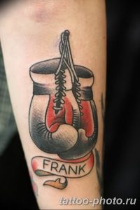 Фото рисунка тату боксерские перчатки 31.10.2018 №027 - tattoo boxing - tattoo-photo.ru