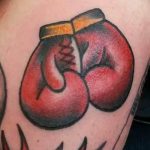 Фото рисунка тату боксерские перчатки 31.10.2018 №127 - tattoo boxing - tattoo-photo.ru