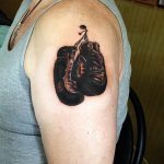 Фото рисунка тату боксерские перчатки 31.10.2018 №145 - tattoo boxing - tattoo-photo.ru