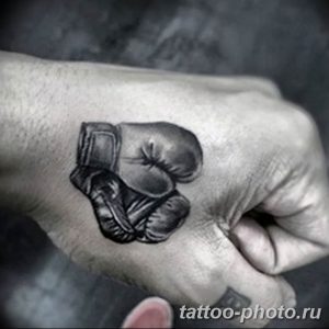 Фото рисунка тату боксерские перчатки 31.10.2018 №155 - tattoo boxing - tattoo-photo.ru