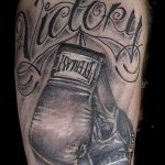 Фото рисунка тату боксерские перчатки 31.10.2018 №160 - tattoo boxing - tattoo-photo.ru