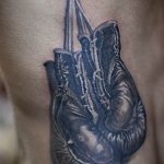Фото рисунка тату боксерские перчатки 31.10.2018 №182 - tattoo boxing - tattoo-photo.ru