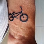 Фото рисунка тату велосипед 12.10.2018 №013 - tattoo bike - tattoo-photo.ru