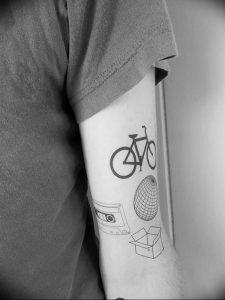 Фото рисунка тату велосипед 12.10.2018 №071 - tattoo bike - tattoo-photo.ru