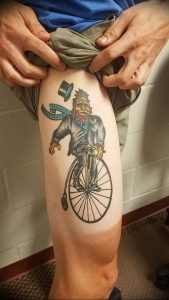 Фото рисунка тату велосипед 12.10.2018 №074 - tattoo bike - tattoo-photo.ru