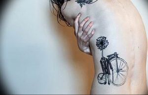 Фото рисунка тату велосипед 12.10.2018 №081 - tattoo bike - tattoo-photo.ru