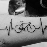 Фото рисунка тату велосипед 12.10.2018 №098 - tattoo bike - tattoo-photo.ru