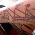 Фото рисунка тату велосипед 12.10.2018 №108 - tattoo bike - tattoo-photo.ru