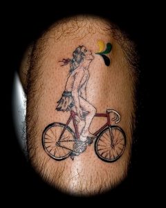 Фото рисунка тату велосипед 12.10.2018 №114 - tattoo bike - tattoo-photo.ru