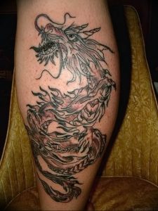 Фото рисунка тату дракон 12.10.2018 №032 - dragon tattoo - tattoo-photo.ru