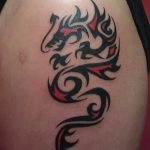 Фото рисунка тату дракон 12.10.2018 №045 - dragon tattoo - tattoo-photo.ru