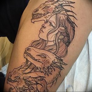 Фото рисунка тату дракон 12.10.2018 №053 - dragon tattoo - tattoo-photo.ru