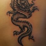 Фото рисунка тату дракон 12.10.2018 №081 - dragon tattoo - tattoo-photo.ru