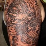 Фото рисунка тату дракон 12.10.2018 №133 - dragon tattoo - tattoo-photo.ru