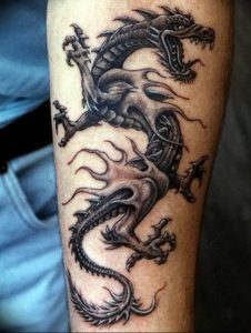 Фото рисунка тату дракон 12.10.2018 №157 - dragon tattoo - tattoo-photo.ru