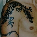 Фото рисунка тату дракон 12.10.2018 №180 - dragon tattoo - tattoo-photo.ru