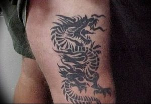 Фото рисунка тату дракон 12.10.2018 №271 - dragon tattoo - tattoo-photo.ru