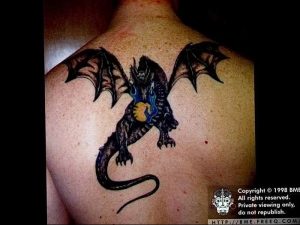 Фото рисунка тату дракон 12.10.2018 №278 - dragon tattoo - tattoo-photo.ru