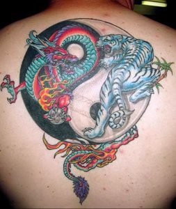 Фото рисунка тату дракон 12.10.2018 №310 - dragon tattoo - tattoo-photo.ru