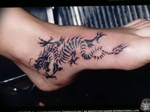 Фото рисунка тату дракон 12.10.2018 №316 - dragon tattoo - tattoo-photo.ru