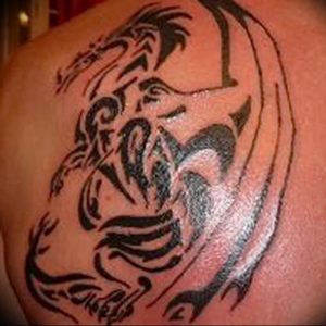 Фото рисунка тату дракон 12.10.2018 №380 - dragon tattoo - tattoo-photo.ru