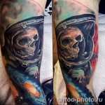 Фото рисунка тату космонавт 31.10.2018 №019 - cosmonaut tattoo - tattoo-photo.ru