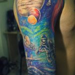 Фото рисунка тату космонавт 31.10.2018 №034 - cosmonaut tattoo - tattoo-photo.ru