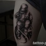 Фото рисунка тату космонавт 31.10.2018 №040 - cosmonaut tattoo - tattoo-photo.ru