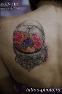 Фото рисунка тату космонавт 31.10.2018 №043 - cosmonaut tattoo - tattoo-photo.ru