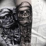 Фото рисунка тату космонавт 31.10.2018 №052 - cosmonaut tattoo - tattoo-photo.ru