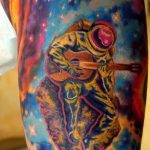 Фото рисунка тату космонавт 31.10.2018 №077 - cosmonaut tattoo - tattoo-photo.ru