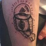 Фото рисунка тату космонавт 31.10.2018 №087 - cosmonaut tattoo - tattoo-photo.ru