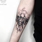 Фото рисунка тату космонавт 31.10.2018 №118 - cosmonaut tattoo - tattoo-photo.ru