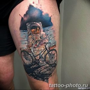 Фото рисунка тату космонавт 31.10.2018 №163 - cosmonaut tattoo - tattoo-photo.ru