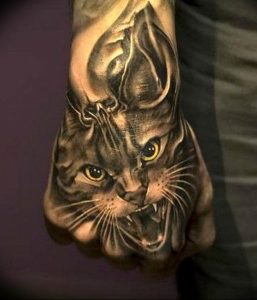 Фото рисунка тату кошка 09.10.2018 №122 - cat tattoo - tattoo-photo.ru