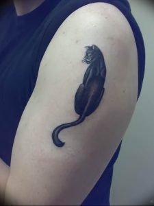 Фото рисунка тату кошка 09.10.2018 №123 - cat tattoo - tattoo-photo.ru