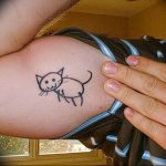 Фото рисунка тату кошка 09.10.2018 №129 - cat tattoo - tattoo-photo.ru