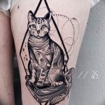 Фото рисунка тату кошка 09.10.2018 №142 - cat tattoo - tattoo-photo.ru