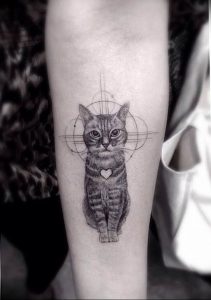 Фото рисунка тату кошка 09.10.2018 №149 - cat tattoo - tattoo-photo.ru
