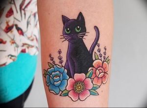 Фото рисунка тату кошка 09.10.2018 №178 - cat tattoo - tattoo-photo.ru