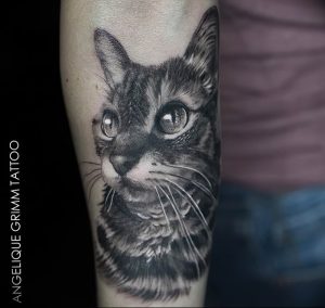 Фото рисунка тату кошка 09.10.2018 №191 - cat tattoo - tattoo-photo.ru