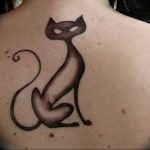Фото рисунка тату кошка 09.10.2018 №295 - cat tattoo - tattoo-photo.ru