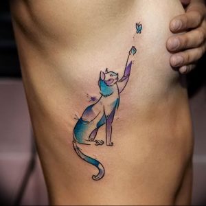 Фото рисунка тату кошка 09.10.2018 №340 - cat tattoo - tattoo-photo.ru