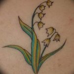 Фото рисунка тату ландыш 12.10.2018 №029 - tattoo lily of the valley - tattoo-photo.ru