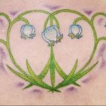 Фото рисунка тату ландыш 12.10.2018 №030 - tattoo lily of the valley - tattoo-photo.ru