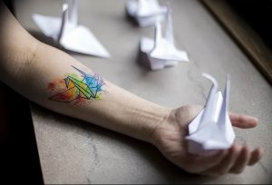 Фото рисунка тату оригами 12.10.2018 №005 - origami tattoo - tattoo-photo.ru