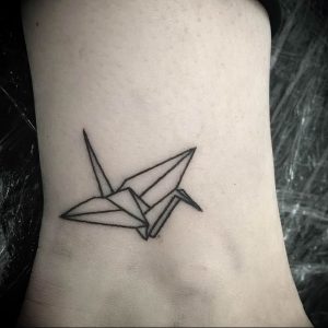 Фото рисунка тату оригами 12.10.2018 №006 - origami tattoo - tattoo-photo.ru